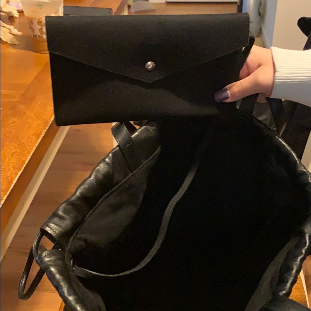 YSL pocketbook/backpack - Picture 10 of 16